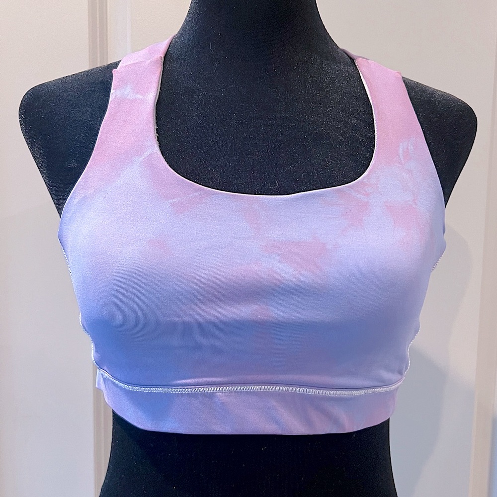 NWOT Lululemon custom tie dye sports bra. Size 8. Periwinkle/purple with pink.